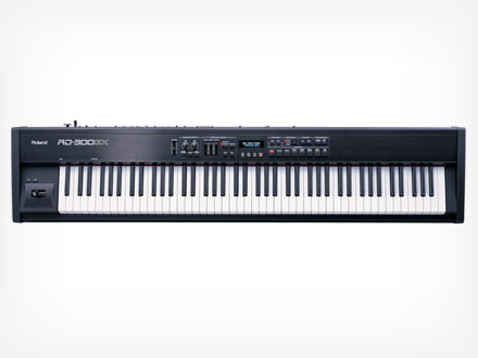 Roland - Piano Digital RD300GX Roland - Piano Digital RD300GX